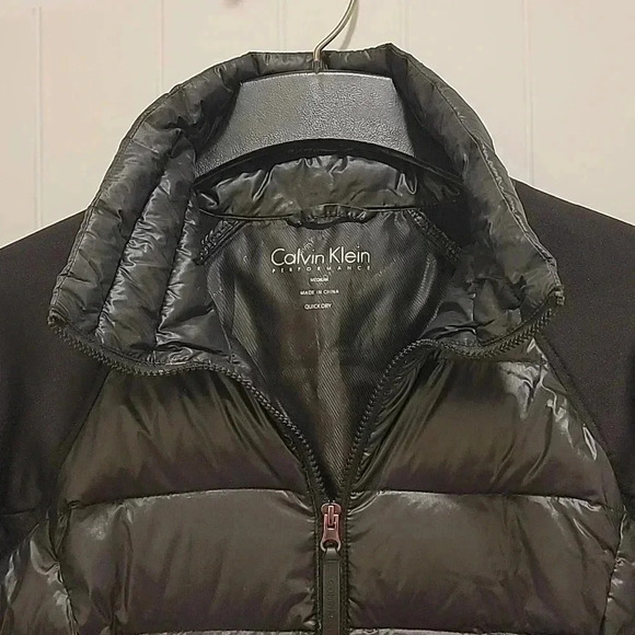 Calvin Klein Performance Black Lightweight Jacket Size Medium - Picture 3 of 9